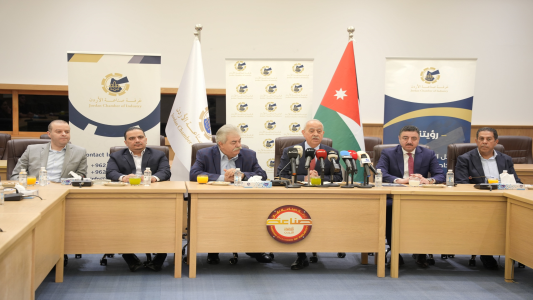 الجغبير: اهتمام ملكي منقطع النظير عزز مكانة الصناعة ودورها في الاقتصاد الوطني